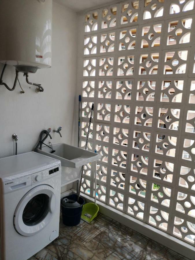 Carlos V Apartment 베니돔 외부 사진